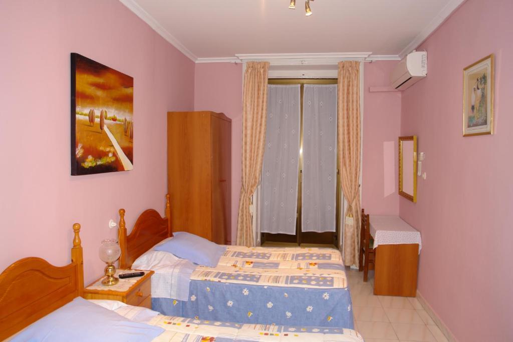 Hostal Dos Naciones Madri Quarto foto