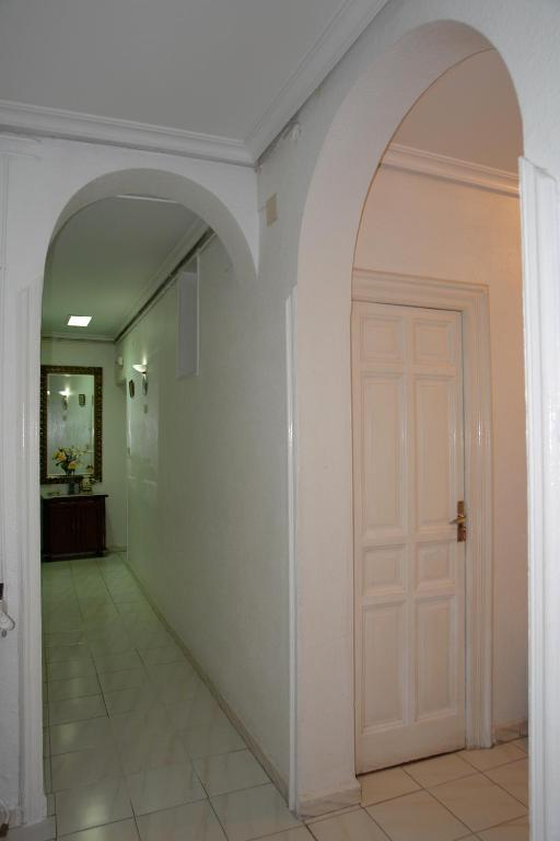 Hostal Dos Naciones Madri Exterior foto